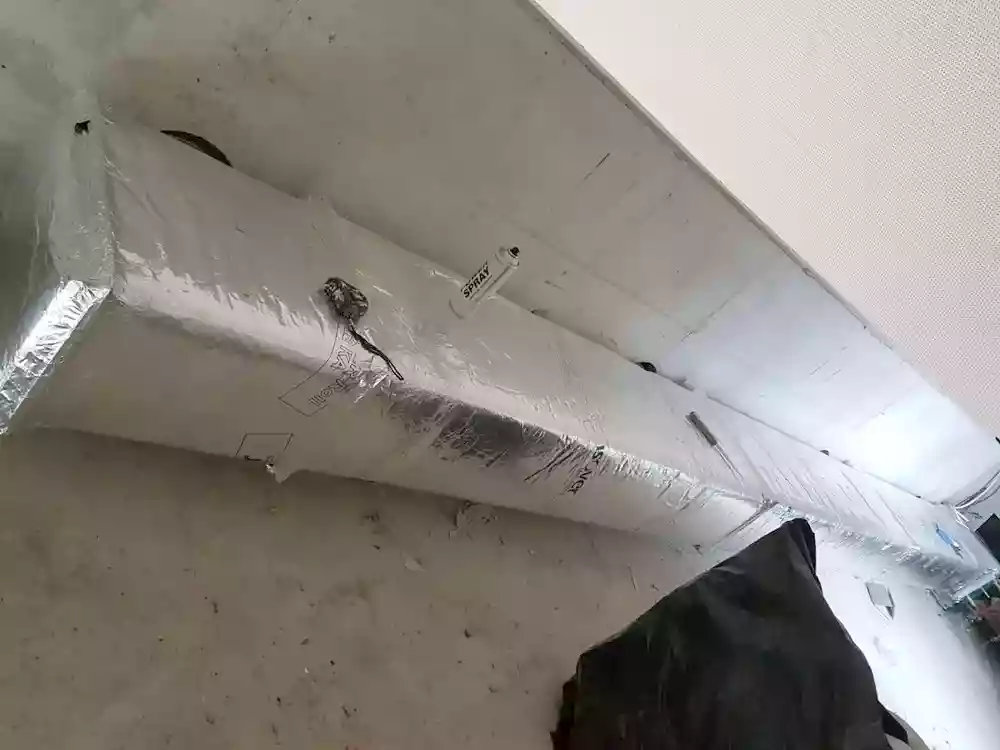 Calorifugeage de gaines aérauliques en Climaver — Médiathèque d'Avon