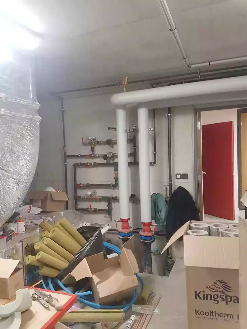 Tuyauterie de chaufferie avec revêtement PVC — Médiathèque d'Avon