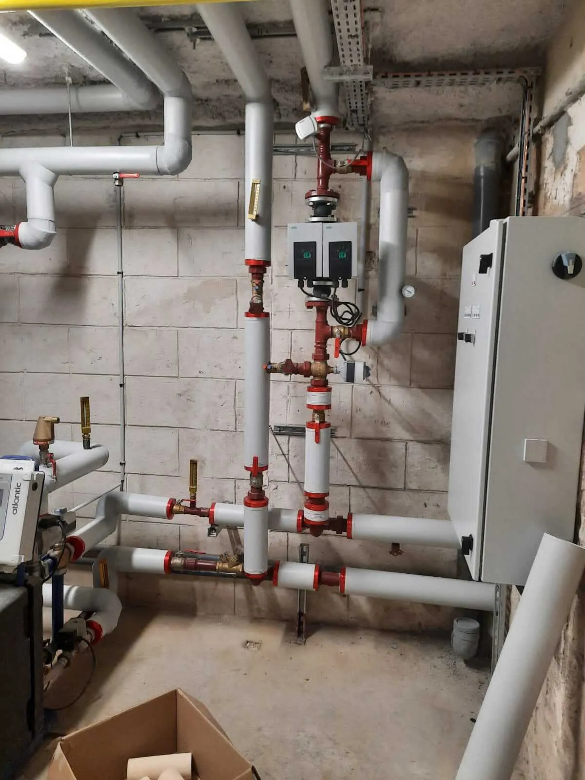 Chaufferie et colonne technique des réseaux de chauffage